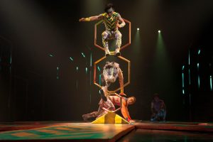 volta cirque du soleil saut parkour